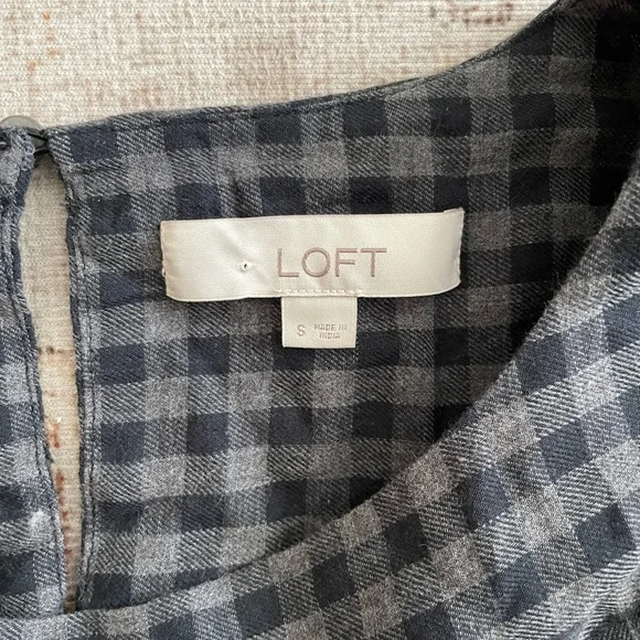 LOFT Ruffle gingham long sleeve top - Picture 4 of 5